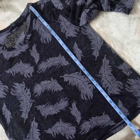 Fig Black Top - Picture 9 of 9